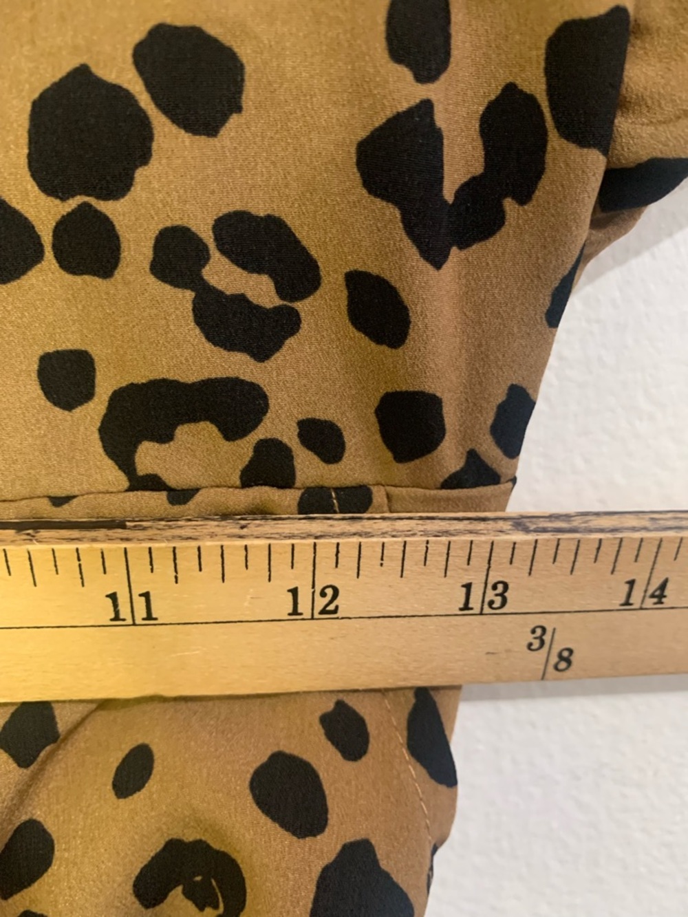 LOVERS AND FRIENDS Jill Romper Size XS Leopard Print Flutter Sleeves Ruffle Trim - Picture 5 of 15